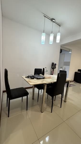 802A Keat Hong Close, 802A Keat Hong Close, 2 Bedrooms, 113 sqft, HDB Flat For Rent, by Saddique Jabbar, 500179428 - Dining Room - PropertyGuru.com.sg