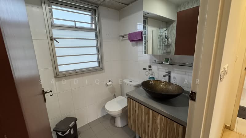 802A Keat Hong Close, 802A Keat Hong Close, 2 Bedrooms, 113 sqft, HDB Flat For Rent, by Saddique Jabbar, 500179428 - Bathroom - PropertyGuru.com.sg