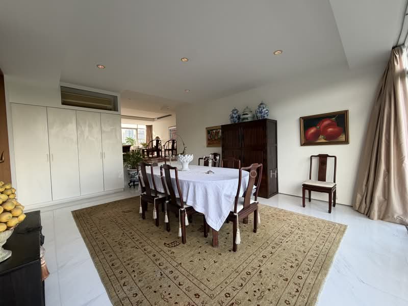 Hills Apartment, 46 Goldhill Avenue, 4 Bedrooms, 2,992 sqft, Apartment For Sale, by Zachar Oh, 500179429 - Dining Room - PropertyGuru.com.sg