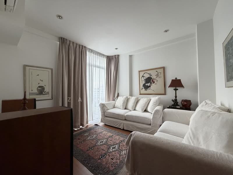 Hills Apartment, 46 Goldhill Avenue, 4 Bedrooms, 2,992 sqft, Apartment For Sale, by Zachar Oh, 500179429 - Family Room - PropertyGuru.com.sg