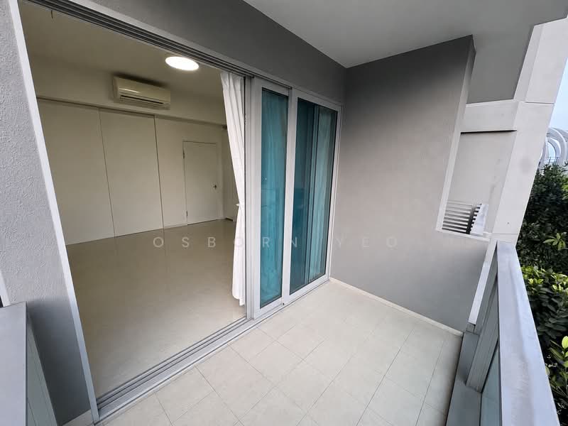Stars of Kovan, 986 Upper Serangoon Road, 1 Bedroom, 517 sqft, Condominium For Sale, by Osborn Yeo, 500179437 - Balcony - PropertyGuru.com.sg