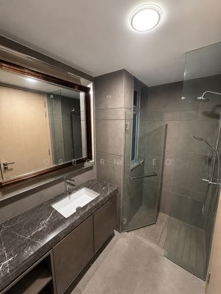 Stars of Kovan, 986 Upper Serangoon Road, 1 Bedroom, 517 sqft, Condominium For Sale, by Osborn Yeo, 500179437 - Bathroom - PropertyGuru.com.sg