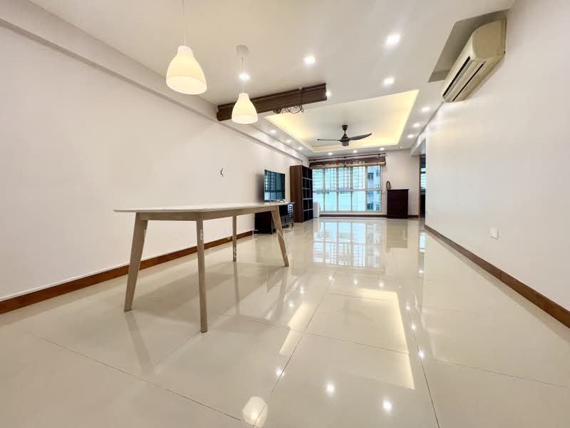 138 Edgedale Plains, 138 Edgedale Plains, 3 Bedrooms, 1,195 sqft, HDB Flat For Rent, by DOEVEN REAL ESTATE, 500179440 - Living Room - PropertyGuru.com.sg