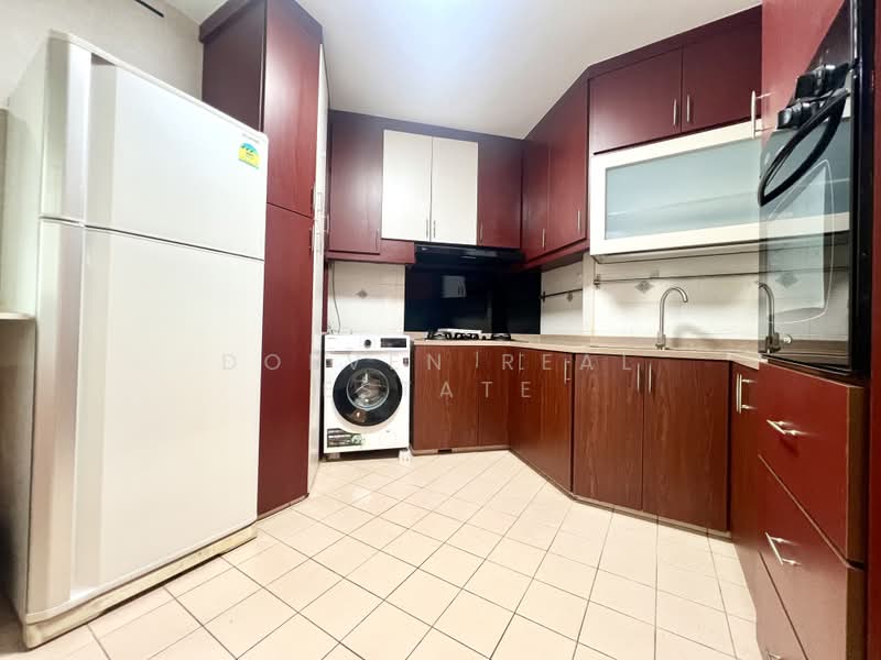 138 Edgedale Plains, 138 Edgedale Plains, 3 Bedrooms, 1,195 sqft, HDB Flat For Rent, by DOEVEN REAL ESTATE, 500179440 - Kitchen - PropertyGuru.com.sg