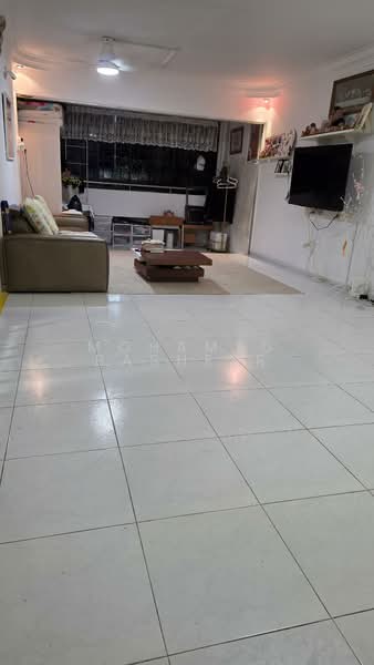 230J Tampines Street 21, 230J Tampines Street 21, 2 Bedrooms, 1,610 sqft, HDB Flat For Sale, by Mohamed Basheer, 500179442 - Living Room - PropertyGuru.com.sg
