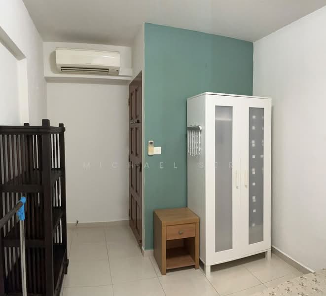 39 Jalan Tiga, 39 Jalan Tiga, Room Rental, 100 sqft, HDB Flat For Rent, by Michael Ser, 500179445 - Interior - PropertyGuru.com.sg