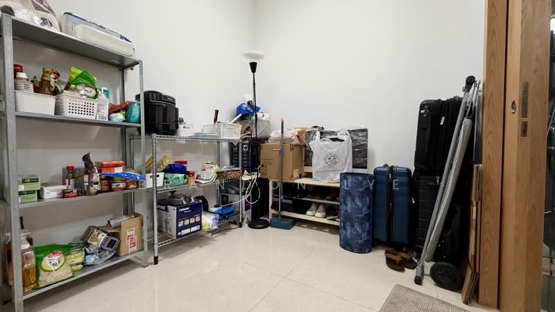 Midwood, 8 Hillview Rise, 1 Bedroom, 549 sqft, Condominium For Sale, by Brandon Lye, 500179450 - Study - PropertyGuru.com.sg