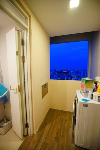 Citylights, 80 Jellicoe Road, 3 Bedrooms, 1,410 sqft, Condominium For Sale, by Quek Yee Yong, 500179454 - Balcony - PropertyGuru.com.sg