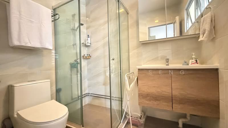 8 Toh Yi Drive, 8 Toh Yi Drive, 4 Bedrooms, 1,571 sqft, HDB Flat For Sale, by Bryan Seah Seng Ping, 500179455 - Bathroom - PropertyGuru.com.sg
