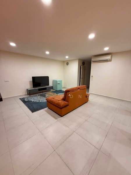 Haus@Serangoon Garden, Serangoon Garden Way, Room Rental, 400 sqft, Terraced House For Rent, by VK Wong, 500179462 - Living Room - PropertyGuru.com.sg