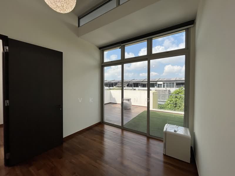 Haus@Serangoon Garden, Serangoon Garden Way, Room Rental, 400 sqft, Terraced House For Rent, by VK Wong, 500179462 - Balcony - PropertyGuru.com.sg