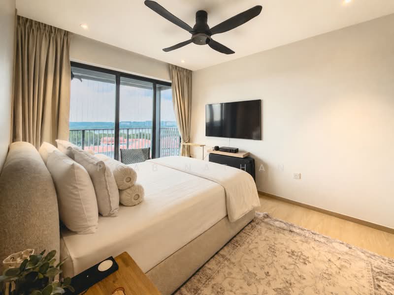 747B Bedok Reservoir Crescent, 747B Bedok Reservoir Crescent, 3 Bedrooms, 1,130 sqft, HDB Flat For Sale, by Prab Nathan, 500179464 - Master Bedroom - PropertyGuru.com.sg