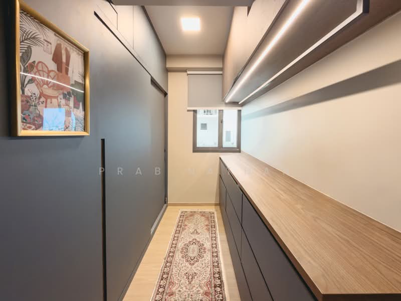 747B Bedok Reservoir Crescent, 747B Bedok Reservoir Crescent, 3 Bedrooms, 1,130 sqft, HDB Flat For Sale, by Prab Nathan, 500179464 - Study/Walk-in Wardrobe - PropertyGuru.com.sg