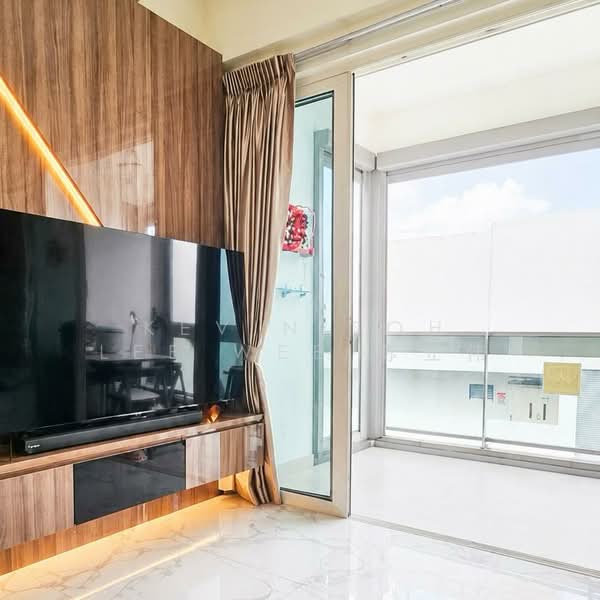 The Nautical, 93 Jalan Sendudok, 2 Bedrooms, 764 sqft, Condominium For Sale, by Kevin Soh Lee Wee 苏立伟, 500179468 - Living Room - PropertyGuru.com.sg