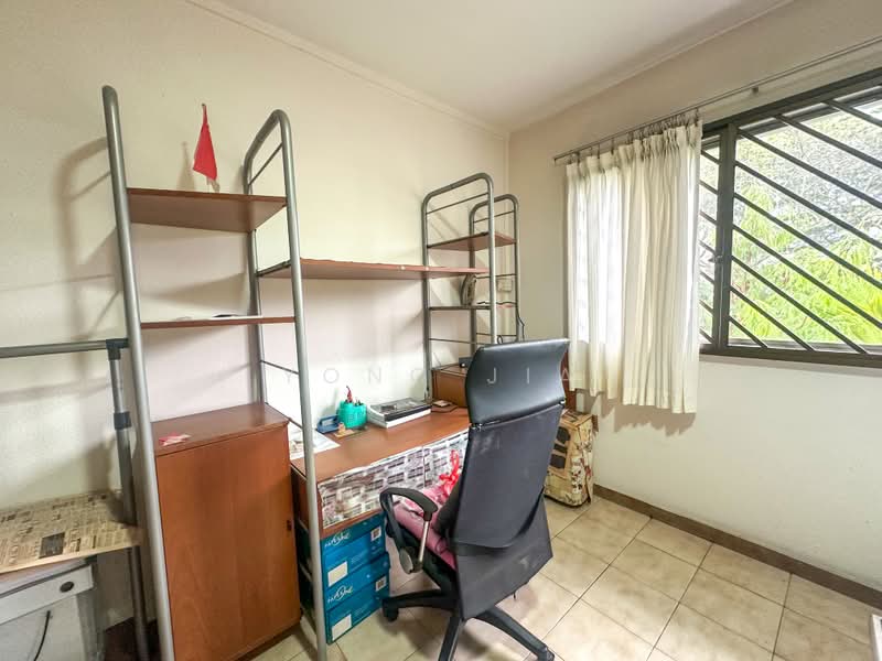 123 Pending Road, 123 Pending Road, 3 Bedrooms, 1,109 sqft, HDB Flat For Sale, by Yong Jia, 500179470 - Study - PropertyGuru.com.sg