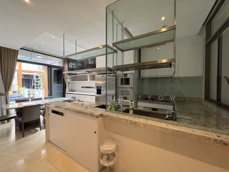 Seahill, West Coast Crescent, 4 Bedrooms, 3,649 sqft, Cluster House For Rent, by Rosalind Teow, 500179479 - Kitchen - PropertyGuru.com.sg