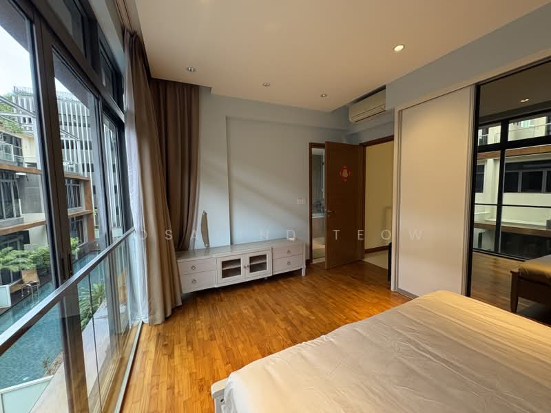 Seahill, West Coast Crescent, 4 Bedrooms, 3,649 sqft, Cluster House For Rent, by Rosalind Teow, 500179479 - Master Bedroom - PropertyGuru.com.sg
