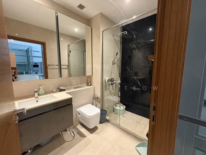 Seahill, West Coast Crescent, 4 Bedrooms, 3,649 sqft, Cluster House For Rent, by Rosalind Teow, 500179479 - Bathroom - PropertyGuru.com.sg