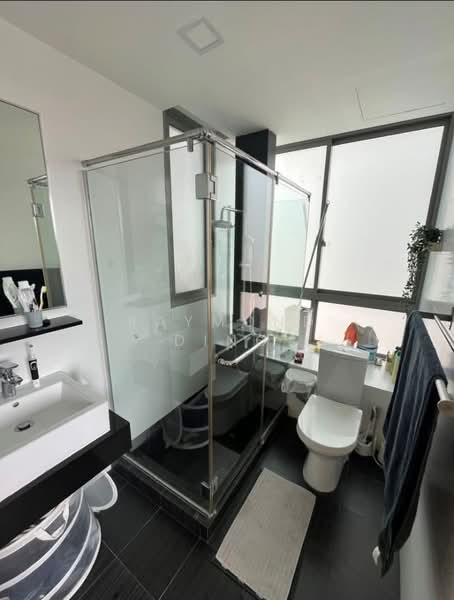 Newton Edge, 3 Makeway Avenue, 1 Bedroom, 506 sqft, Condominium For Rent, by Raymond Ding, 500179482 - Bathroom - PropertyGuru.com.sg