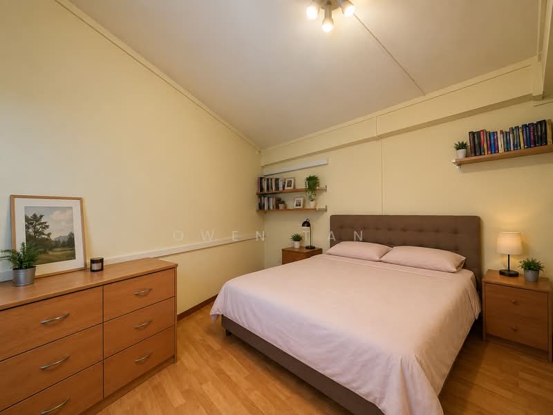 290 Choa Chu Kang Avenue 3, 290 Choa Chu Kang Avenue 3, 3 Bedrooms, 1,119 sqft, HDB Flat For Sale, by Owen Tan, 500179487 - Bedroom - PropertyGuru.com.sg