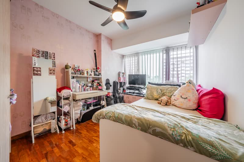 518A Tampines Central 7, 518A Tampines Central 7, 3 Bedrooms, 1,173 sqft, HDB Flat For Sale, by Lee Heng Wei, 500179495 - Bedroom - PropertyGuru.com.sg