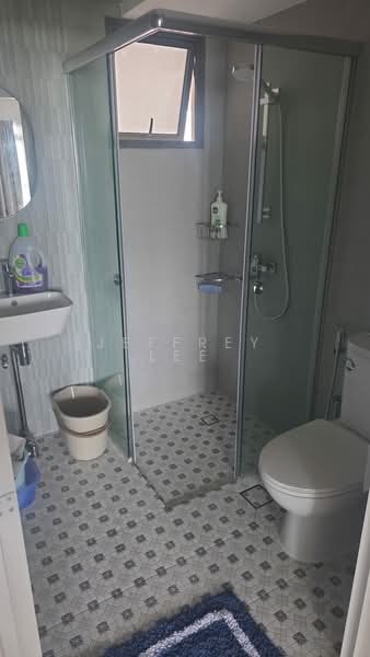 348C Yishun Avenue 11, 348C Yishun Avenue 11, Room Rental, 150 sqft, HDB Flat For Rent, by Jeffrey Lee, 500179497 - Bathroom - PropertyGuru.com.sg