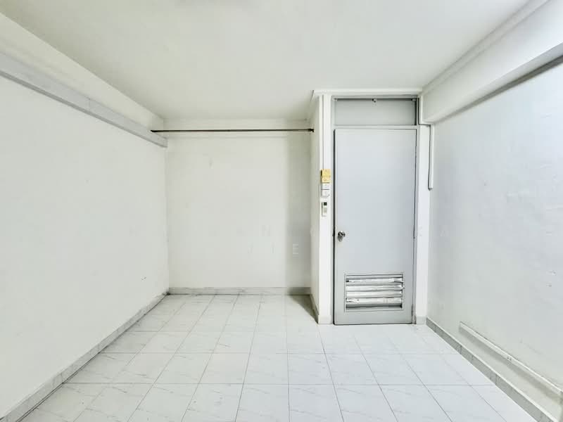 482 Tampines Street 43, 482 Tampines Street 43, 3 Bedrooms, 904 sqft, HDB Flat For Sale, by Jonathan Goh Kai Jie, 500179499 - Common Room - PropertyGuru.com.sg