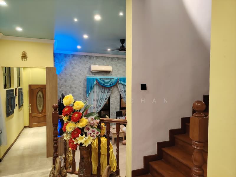 Exclusive Listing! 3 Story Freehold Hilltop Semi D @ NorthHill, Jalan Kasau, 6 Bedrooms, 3,500 sqft, Semi-Detached House For Sale, by Leslie Chan, 500179507 - PropertyGuru.com.sg