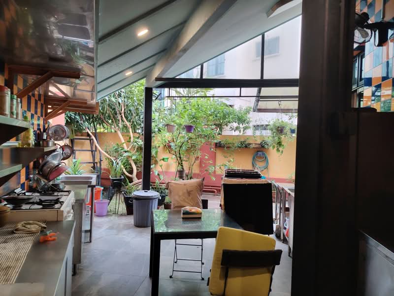 Exclusive Listing! 3 Story Freehold Hilltop Semi D @ NorthHill, Jalan Kasau, 6 Bedrooms, 3,500 sqft, Semi-Detached House For Sale, by Leslie Chan, 500179507 - PropertyGuru.com.sg