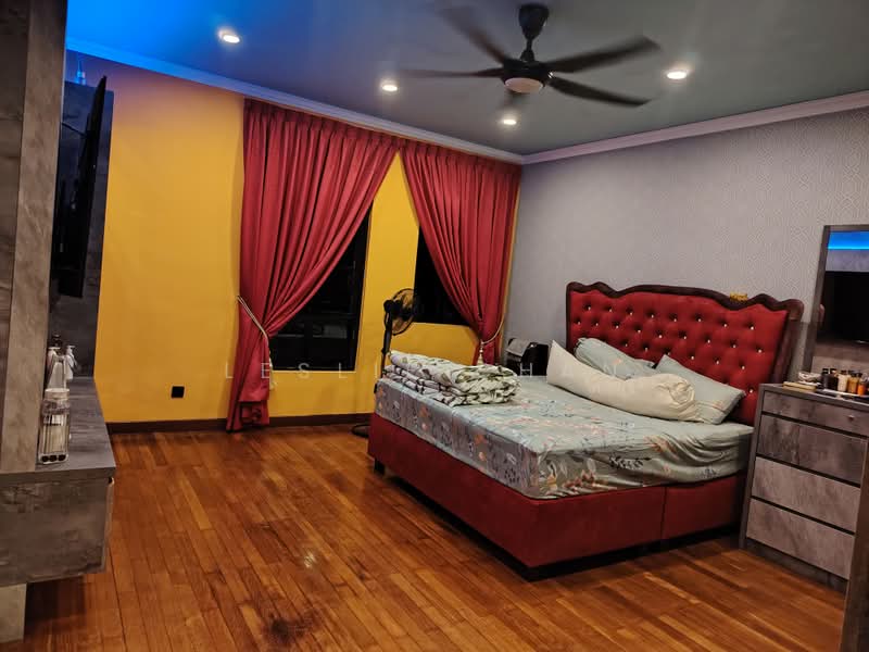 Exclusive Listing! 3 Story Freehold Hilltop Semi D @ NorthHill, Jalan Kasau, 6 Bedrooms, 3,500 sqft, Semi-Detached House For Sale, by Leslie Chan, 500179507 - PropertyGuru.com.sg