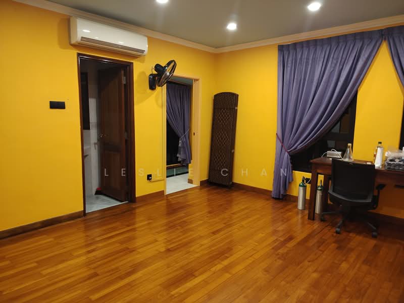 Exclusive Listing! 3 Story Freehold Hilltop Semi D @ NorthHill, Jalan Kasau, 6 Bedrooms, 3,500 sqft, Semi-Detached House For Sale, by Leslie Chan, 500179507 - PropertyGuru.com.sg