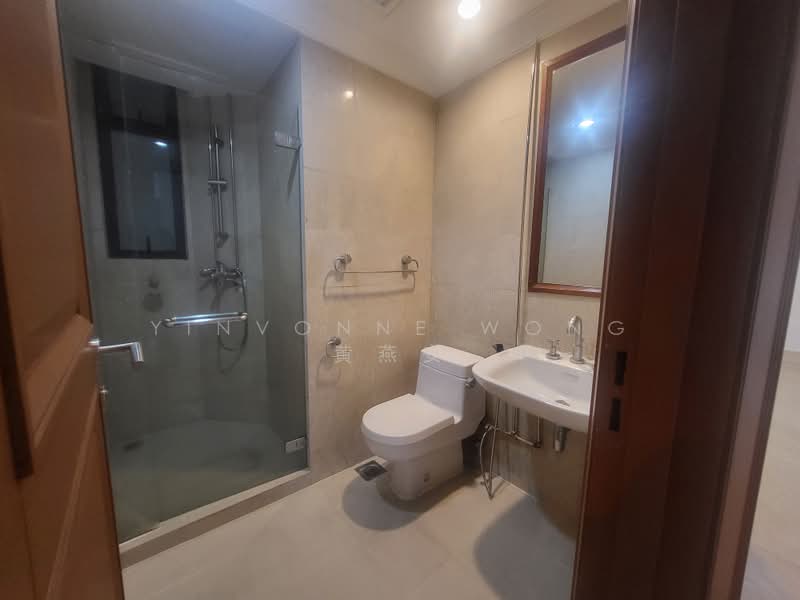 Valley Park, 473 River Valley Road, 3 Bedrooms, 1,356 sqft, Condominium For Rent, by Yinvonne Wong 黄燕安, 500179509 - Bathroom - PropertyGuru.com.sg