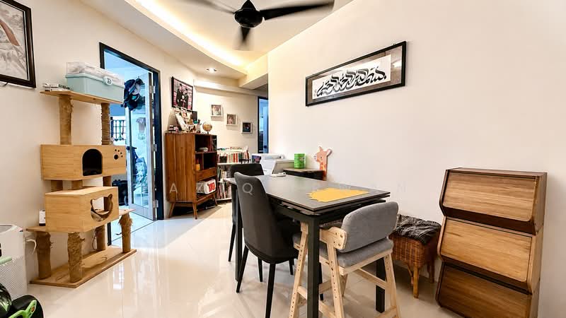 681C Jurong West Central 1, 681C Jurong West Central 1, 3 Bedrooms, 1,001 sqft, HDB Flat For Sale, by Haziq Irwan, 500179517 - Dining Room - PropertyGuru.com.sg