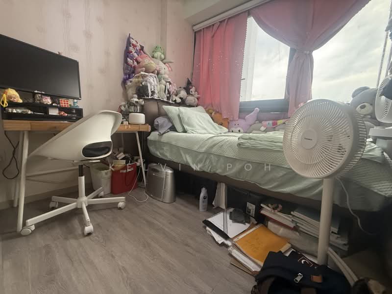 River Isles, Punggol Central, 3 Bedrooms, 893 sqft, Condominium For Sale, by Kelvin Poh, 500179528 - Bedroom - PropertyGuru.com.sg