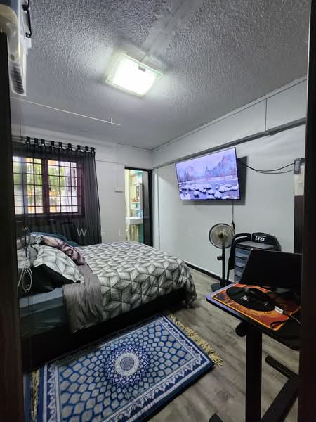 472 Ang Mo Kio Avenue 10, 472 Ang Mo Kio Avenue 10, 3 Bedrooms, 990 sqft, HDB Flat For Sale, by Wells Lim, 500179532 - Bedroom - PropertyGuru.com.sg