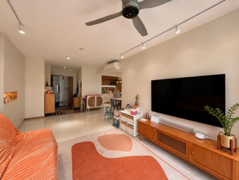 622B Tampines Avenue 12, 622B Tampines Avenue 12, 3 Bedrooms, 1,216 sqft, HDB Flat For Sale, by Alan Ng, 500179539 - Living Room - PropertyGuru.com.sg