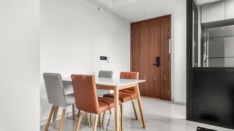Kandis Residence, 8 Kandis Link, 2 Bedrooms, 764 sqft, Condominium For Rent, by Faris Rosli, 500179548 - Dining Room - PropertyGuru.com.sg