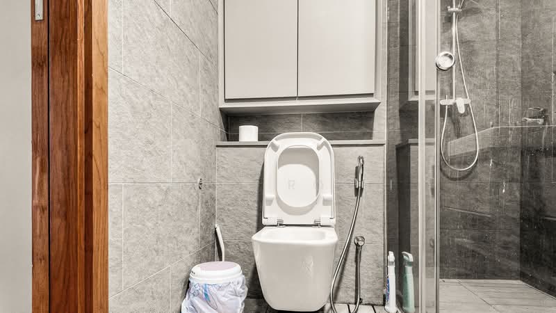Kandis Residence, 8 Kandis Link, 2 Bedrooms, 764 sqft, Condominium For Rent, by Faris Rosli, 500179548 - Bathroom - PropertyGuru.com.sg