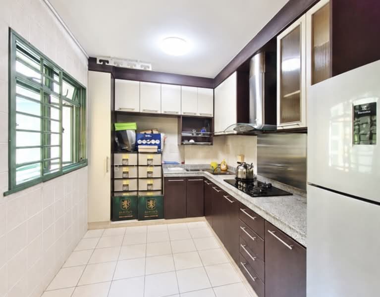 686A Woodlands Drive 73, 686A Woodlands Drive 73, 3 Bedrooms, 1,227 sqft, HDB Flat For Sale, by Bjorn Lim, 500179552 - Kitchen - PropertyGuru.com.sg
