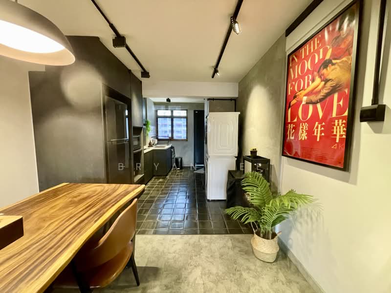 205 Toa Payoh North, 205 Toa Payoh North, 3 Bedrooms, 818 sqft, HDB Flat For Sale, by Bryan Lee, 500179553 - Dining Room - PropertyGuru.com.sg