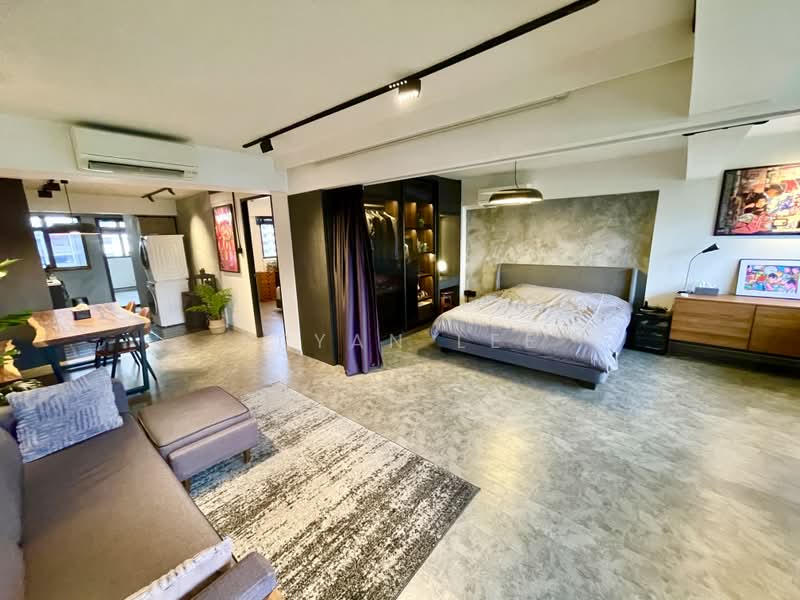 205 Toa Payoh North, 205 Toa Payoh North, 3 Bedrooms, 818 sqft, HDB Flat For Sale, by Bryan Lee, 500179553 - Living Room - PropertyGuru.com.sg