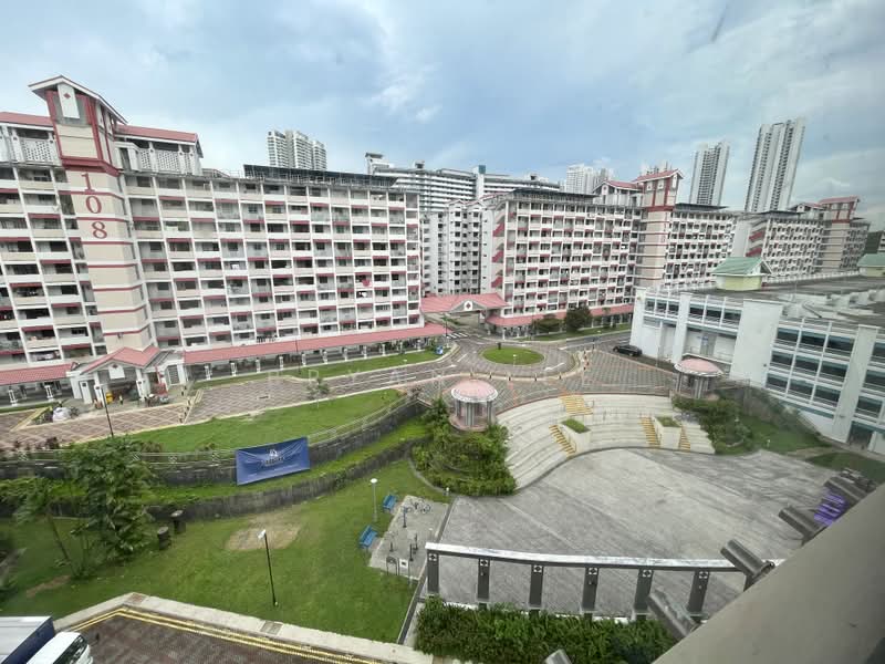205 Toa Payoh North, 205 Toa Payoh North, 3 Bedrooms, 818 sqft, HDB Flat For Sale, by Bryan Lee, 500179553 - Exterior - PropertyGuru.com.sg