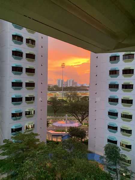 181 Bedok North Road, 181 Bedok North Road, 3 Bedrooms, 1,184 sqft, HDB Flat For Sale, by Jack Leow, 500179555 - Sunset view - PropertyGuru.com.sg