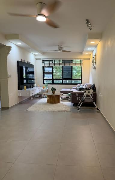 259A Punggol Field, 259A Punggol Field, Hougang / Punggol / Sengkang, 3 Bedrooms, 1,001 sqft, HDB Flat For Sale, by Jaslyn Tan, 500179559 - Living Room - PropertyGuru.com.sg