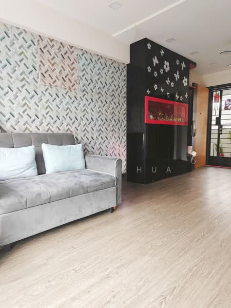 327A Anchorvale Road, 327A Anchorvale Road, 3 Bedrooms, 990 sqft, HDB Flat For Sale, by Fion Chua, 500179565 - Living Room - PropertyGuru.com.sg