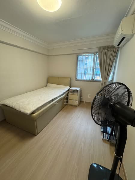 708 Hougang Avenue 2, 708 Hougang Avenue 2, Room Rental, 150 sqft, HDB Flat For Rent, by Joshua Leng (龙主阳), 500179570 - Bedroom - PropertyGuru.com.sg