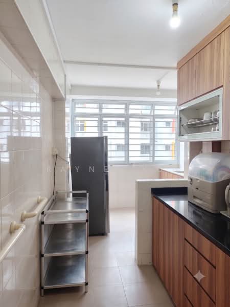 37 Circuit Road, 37 Circuit Road, 2 Bedrooms, 624 sqft, HDB Flat For Sale, by Rayner Koh, 500179572 - Kitchen - PropertyGuru.com.sg