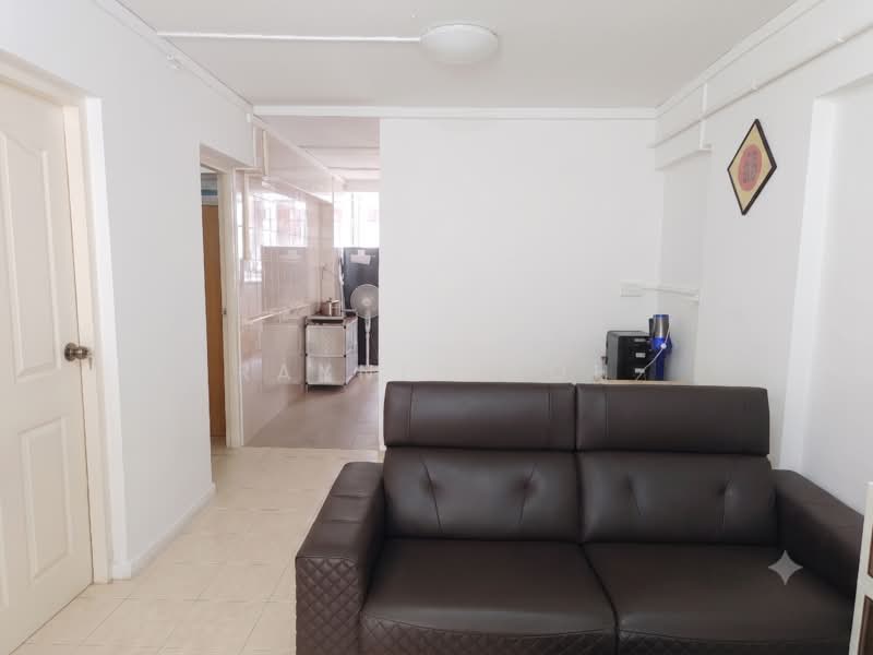 37 Circuit Road, 37 Circuit Road, 2 Bedrooms, 624 sqft, HDB Flat For Sale, by Rayner Koh, 500179572 - Living Room - PropertyGuru.com.sg