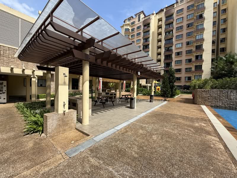 Tropical Spring, 33 Simei Street 4, 3 Bedrooms, 1,528 sqft, Condominium For Sale, by Kelvin Koh, 500179573 - Exterior - PropertyGuru.com.sg