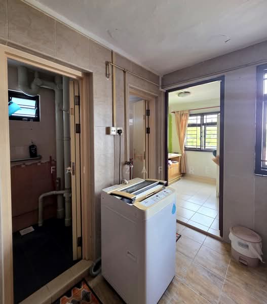 57 Marine Terrace, 57 Marine Terrace, 3 Bedrooms, 721 sqft, HDB Flat For Sale, by Faiz Zaffre, 500179574 - Toilet - PropertyGuru.com.sg
